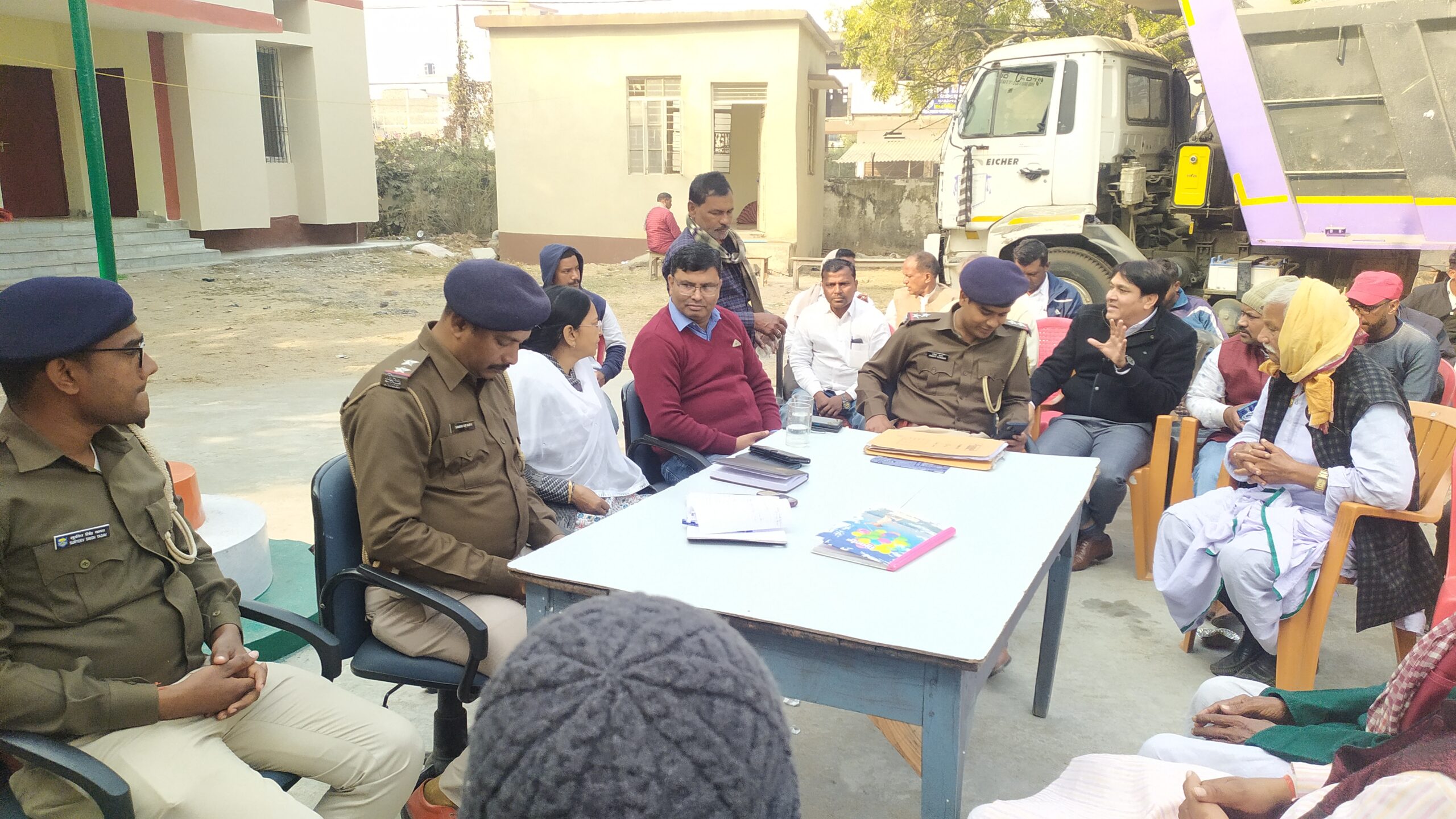 सरस्वती पूजा समितियों को लेना होगा लाइसेंस